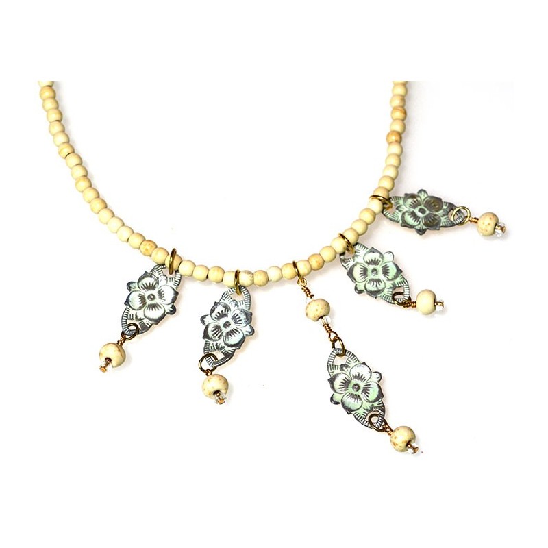 White Chocolate Patina Brass Floral Necklace White Chocolate Patina Brass Floral Necklace