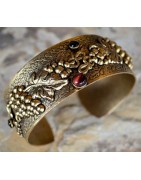 Wine Country Jewelry in Antique Gold